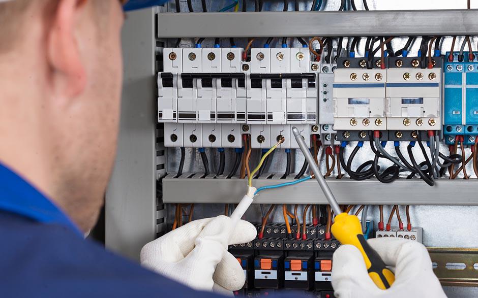électricien de maintenance Bois-d'Arcy